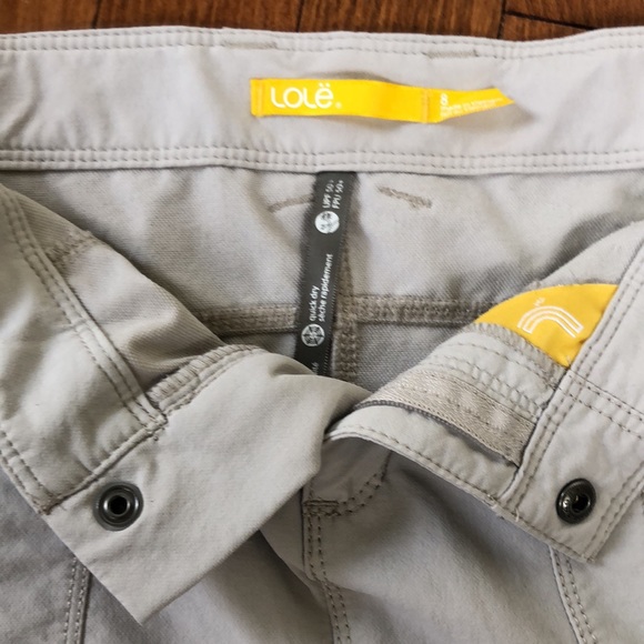 Lole mini sport skirt gray/beige. - Picture 2 of 5